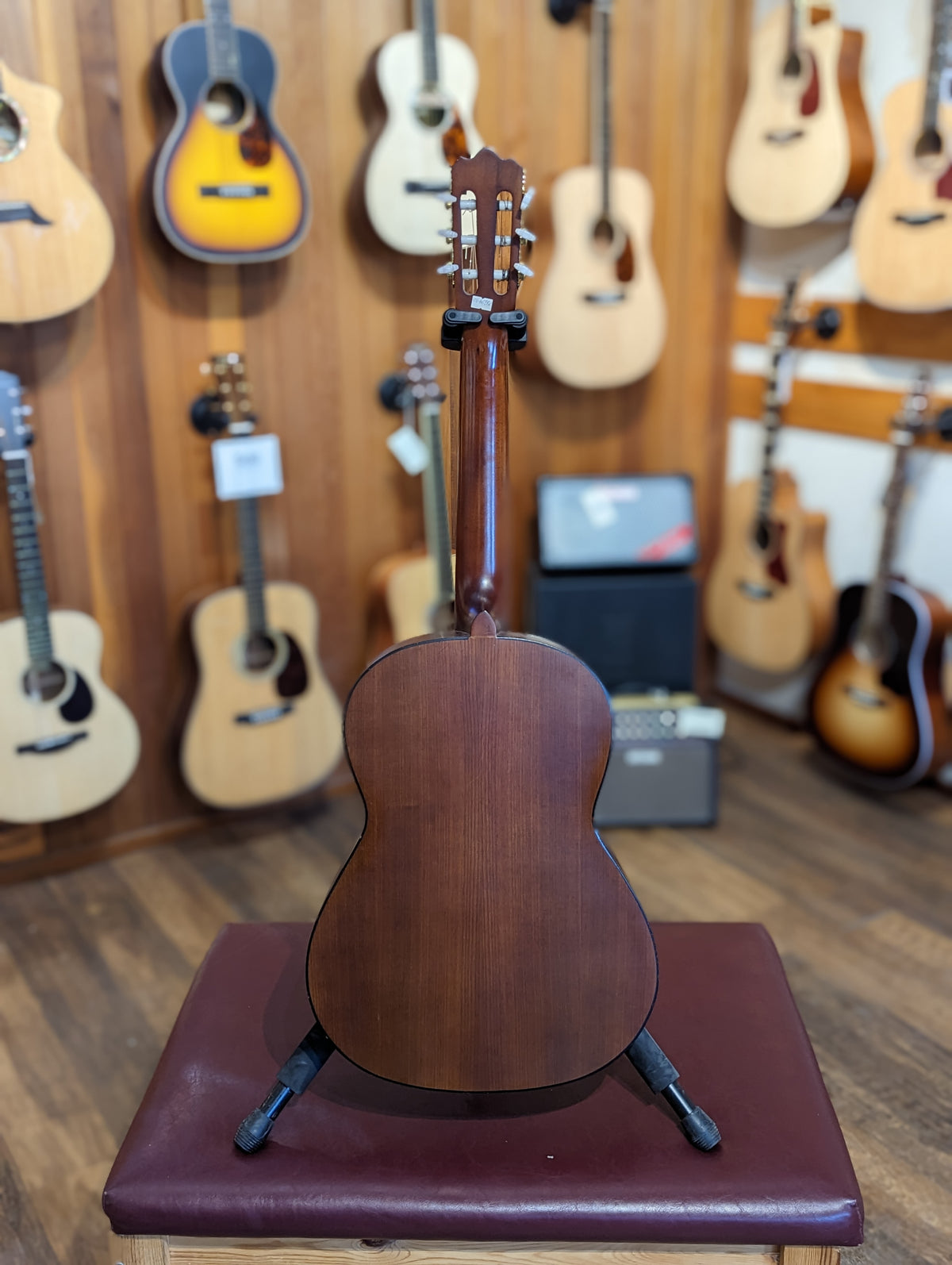 Bravo BC-40 Classical Guitar w/Gig Bag