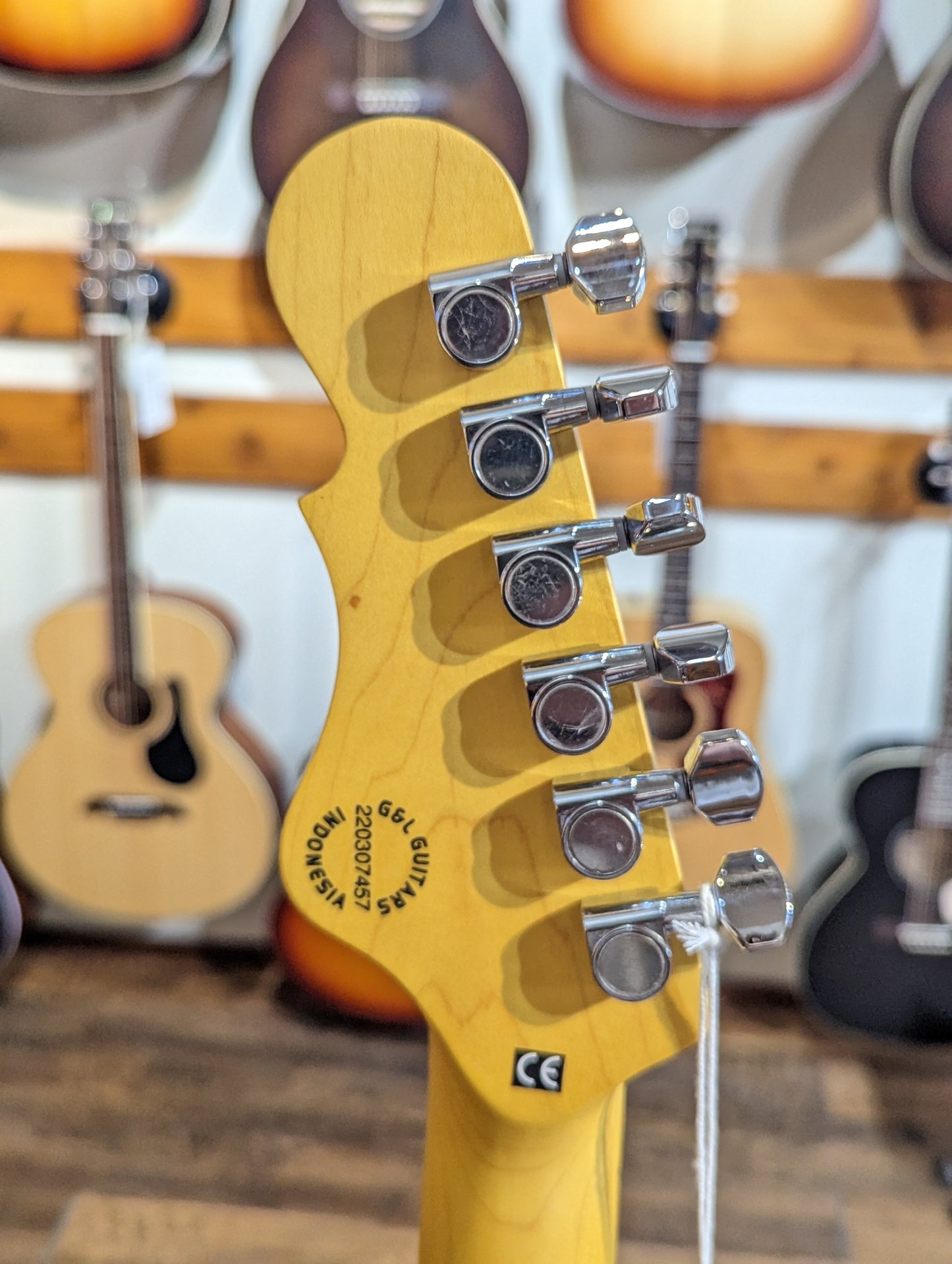 G&L Tribute Doheny - Emerald Blue Metallic