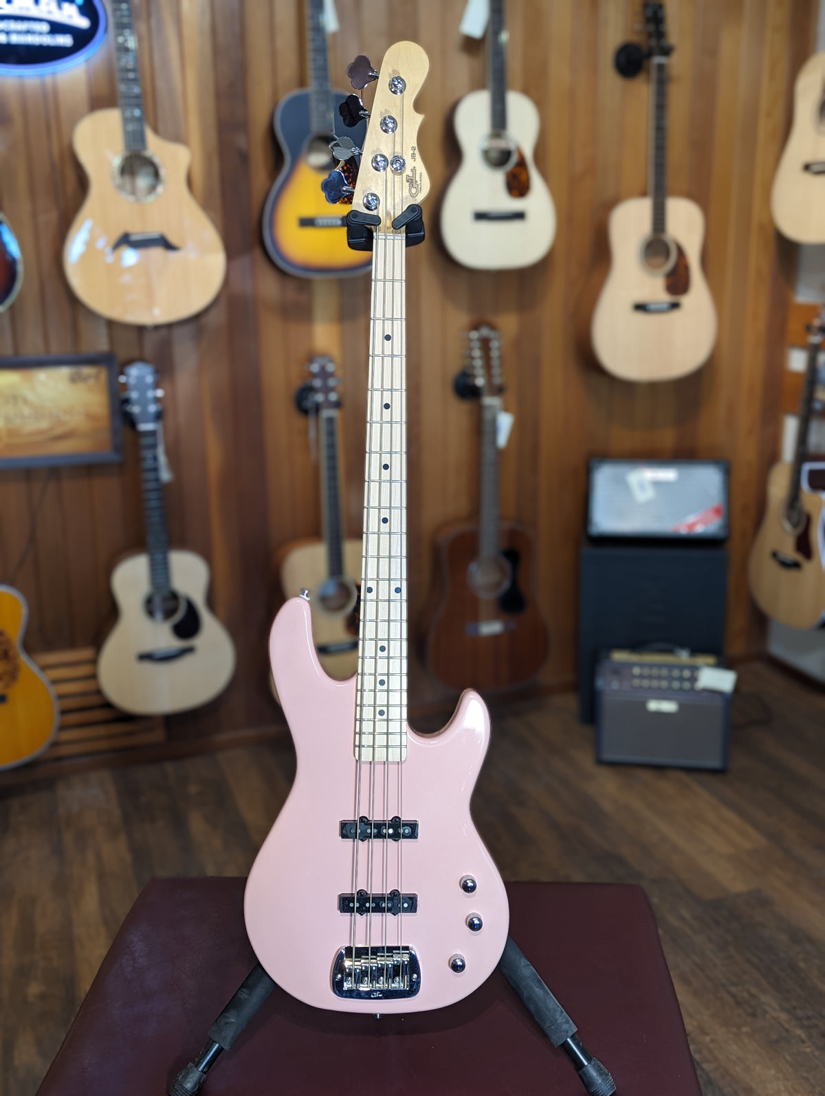 G&L Tribute JB2 - Shell Pink