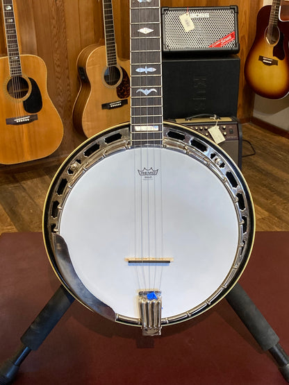 Saga 5 String Banjo w/Case (1970's)