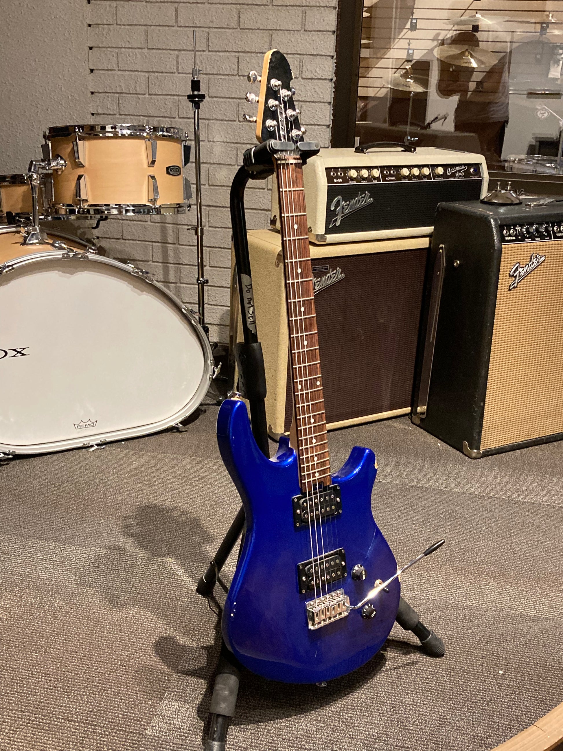 Peavey Predator Plus HB Electric Guitar (Used) – Acoustic Music Shop
