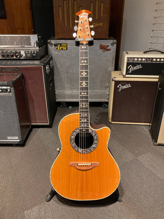 Ovation 1669 Custom Legend Acoustic Electric Guitar w/Case (1982-84)