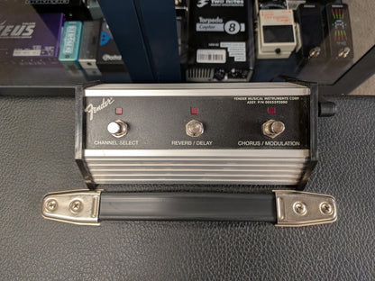 Fender PR424 Princeton Chorus DSP 2x10" 25w Guitar Amp Combo Amp (Used)