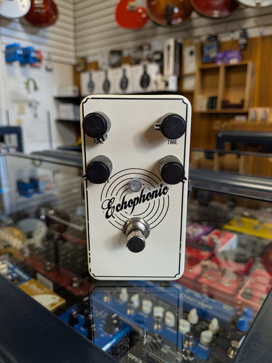 Lovepedal Echophonic Modulated Delay Pedal (Used)