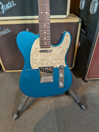 Fender American Series Telecaster w/Case - Aqua Marine Metallic (2001)