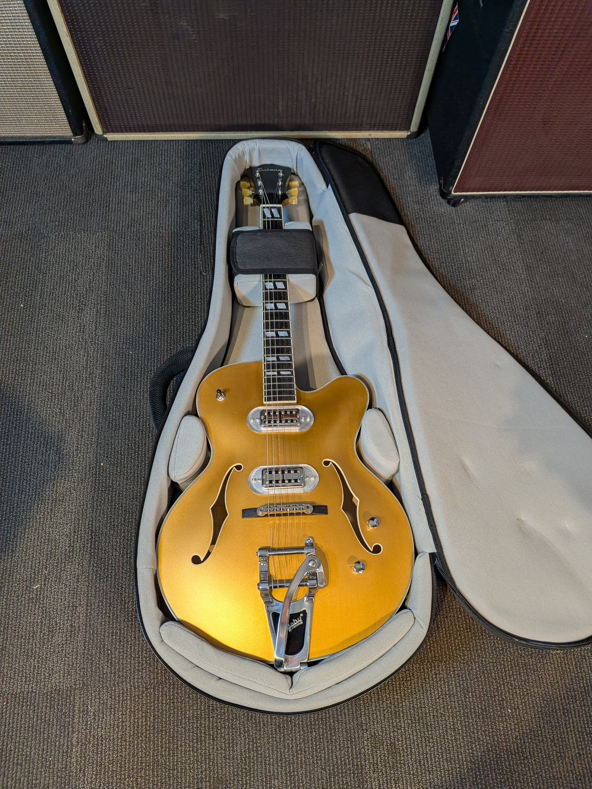 Eastman T58 Hollow Body Electric Guitar w/Bigsby & Gig Bag - Truetone Gold (2025)