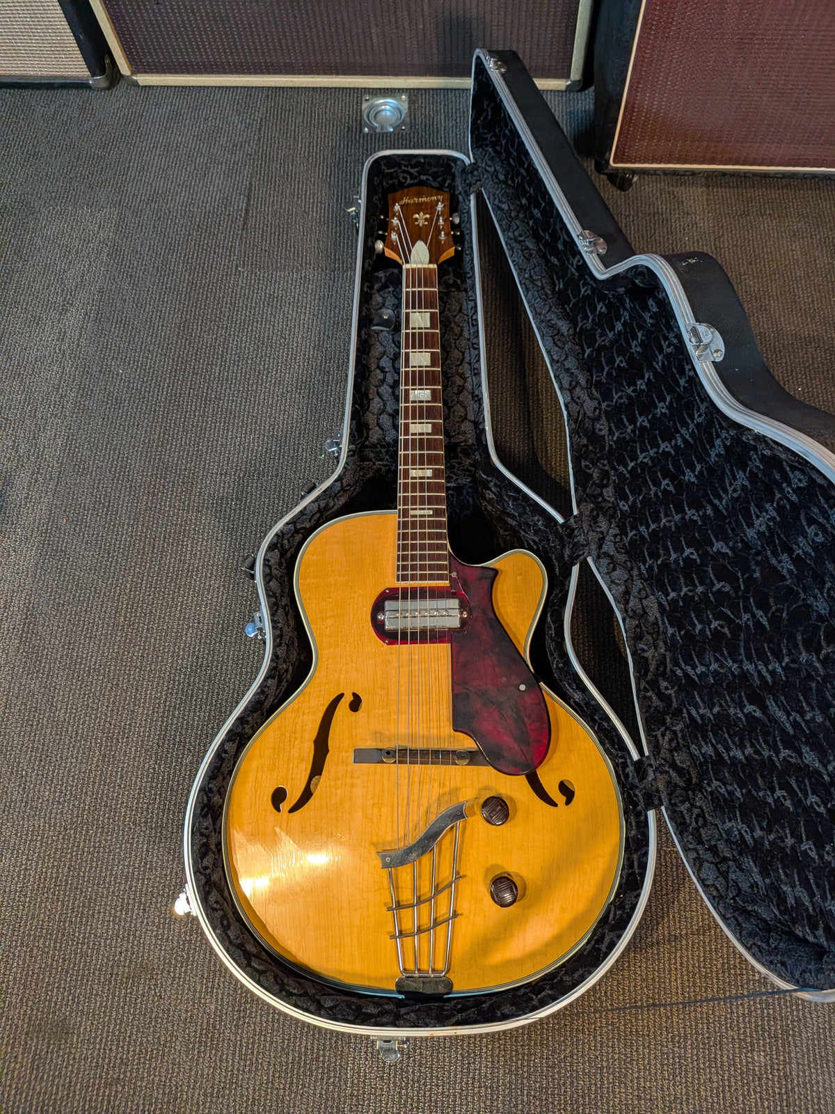 Harmony H65 Hollow Body Archtop Electric Guitar w/Case - Sherry Blonde (1956-1960)