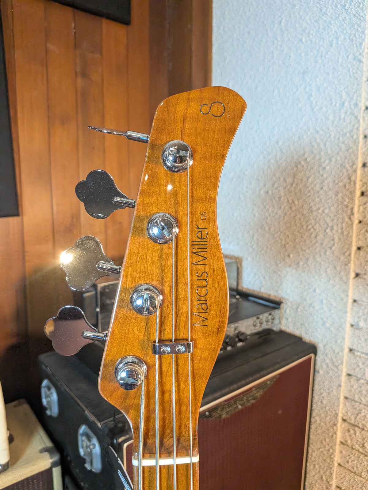 Sire Marcus Miller D5 4-String Passive Electric Bass Guitar -  Butterscotch Blonde (B-Stock)