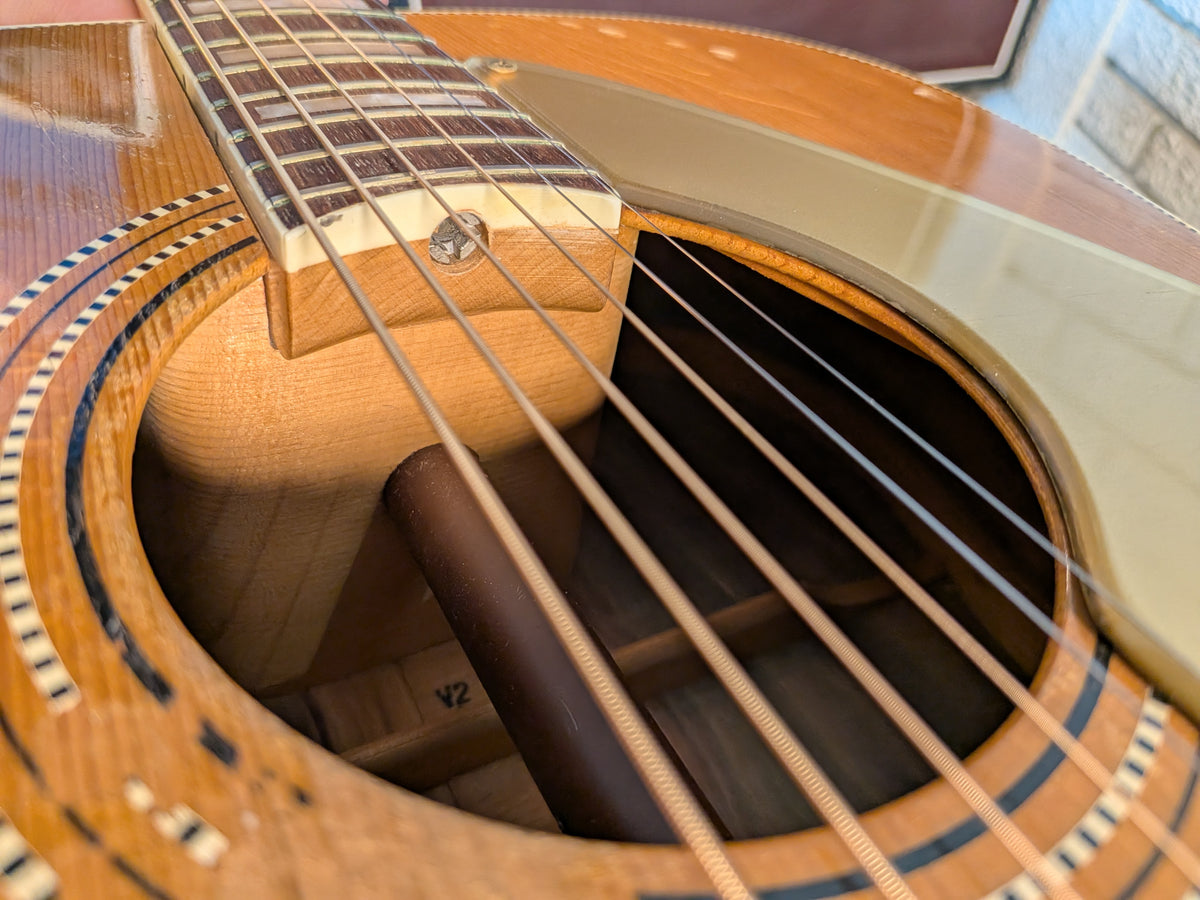Fender Wildwood I Acoustic Guitar w/Case - Rainbow Greens (1966-1971)