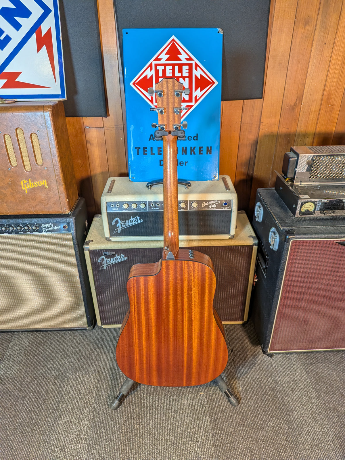 Taylor 110ce Acoustic/Electric Guitar w/Gig Bag - Natural (2012)