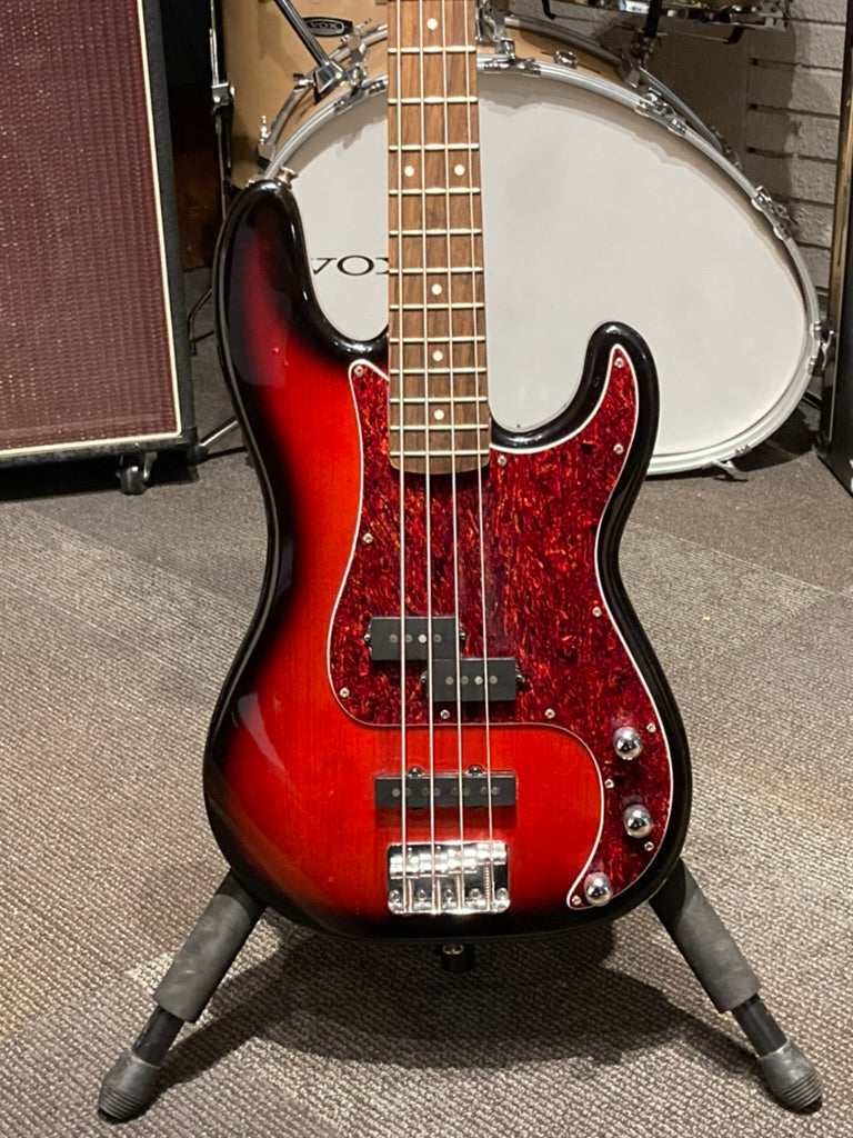 Squier Affinity Standard P-Bass Special - Antique Burst (2004)