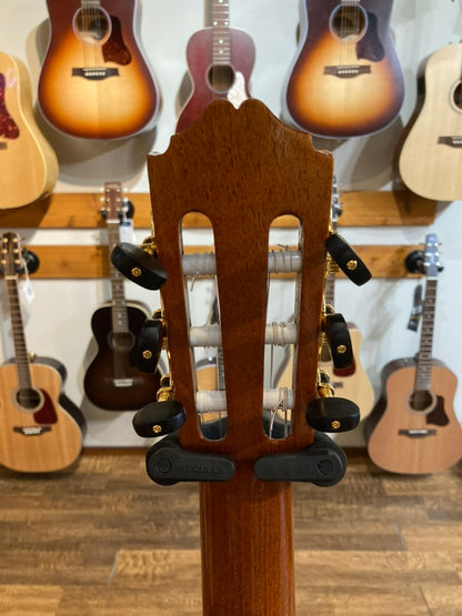 M.G. Contreras Calle Mayor 80 Classical Guitar w/Case (Late '60s - Early '70s)