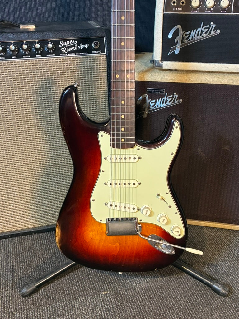 Fender Pre-CBS Stratocaster Electric Guitar w/Case - Refinished Sunburst (1964)