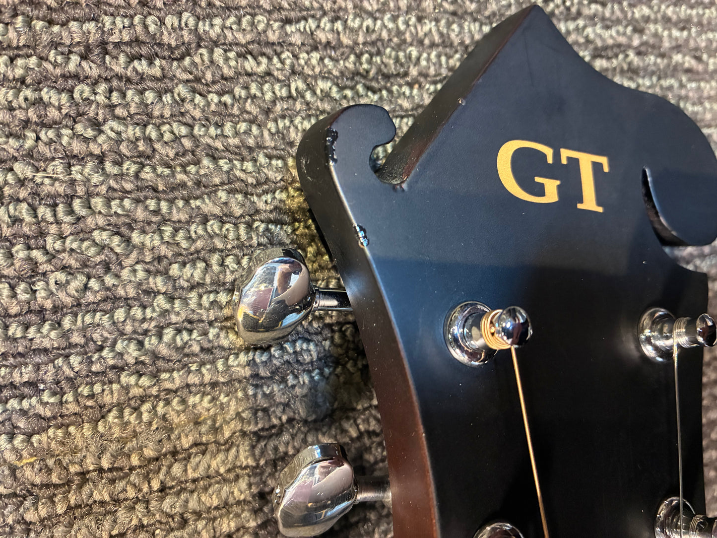 Goldtone F-6 F-Style Mando-Guitar w/Pickup & Case - Sunburst (Used)