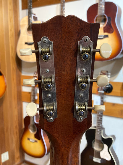 Gibson LG-0 Acoustic Guitar w/Case (1958)