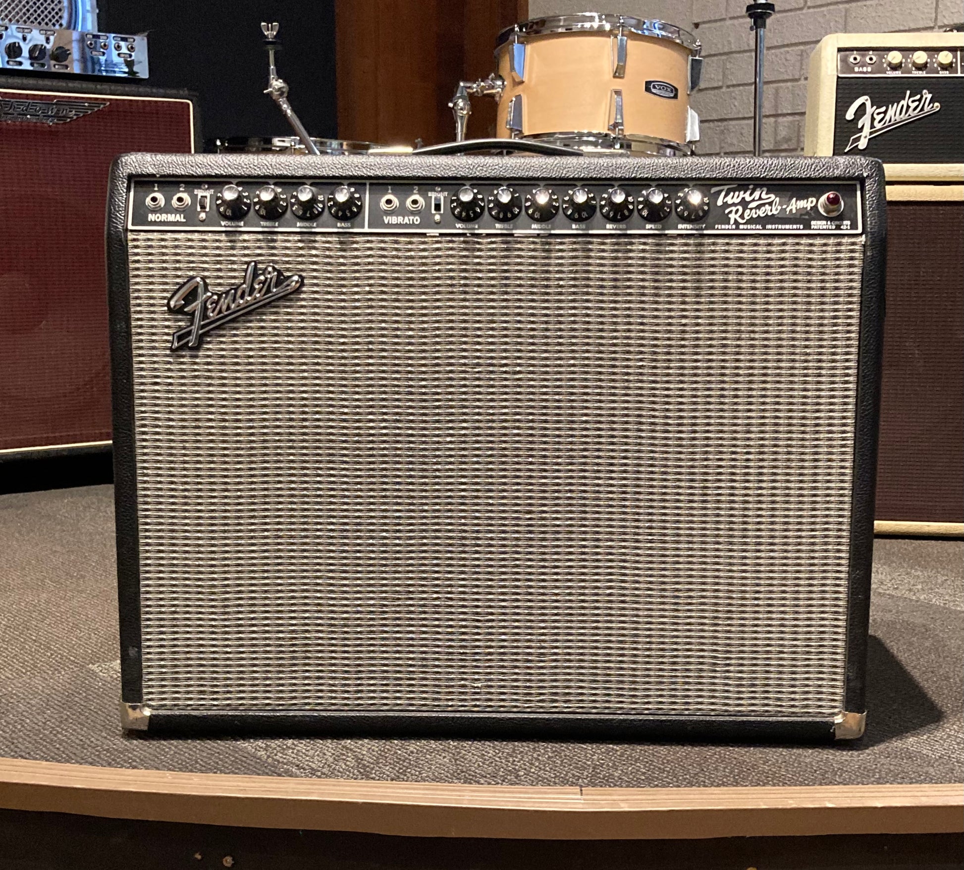 Fender '65 Twin Reverb Electric Guitar Amp (2011) – Acoustic Music Shop