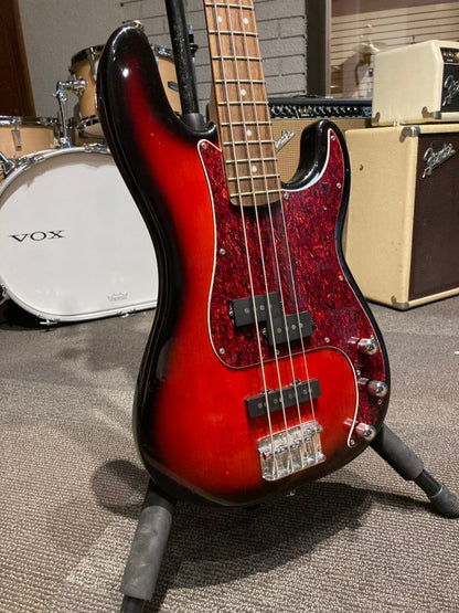 Squier Affinity Standard P-Bass Special - Antique Burst (2004)