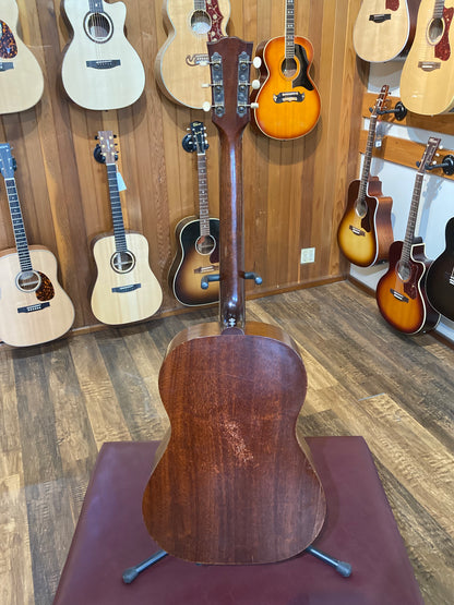 Gibson LG-0 Acoustic Guitar w/Case (1958)