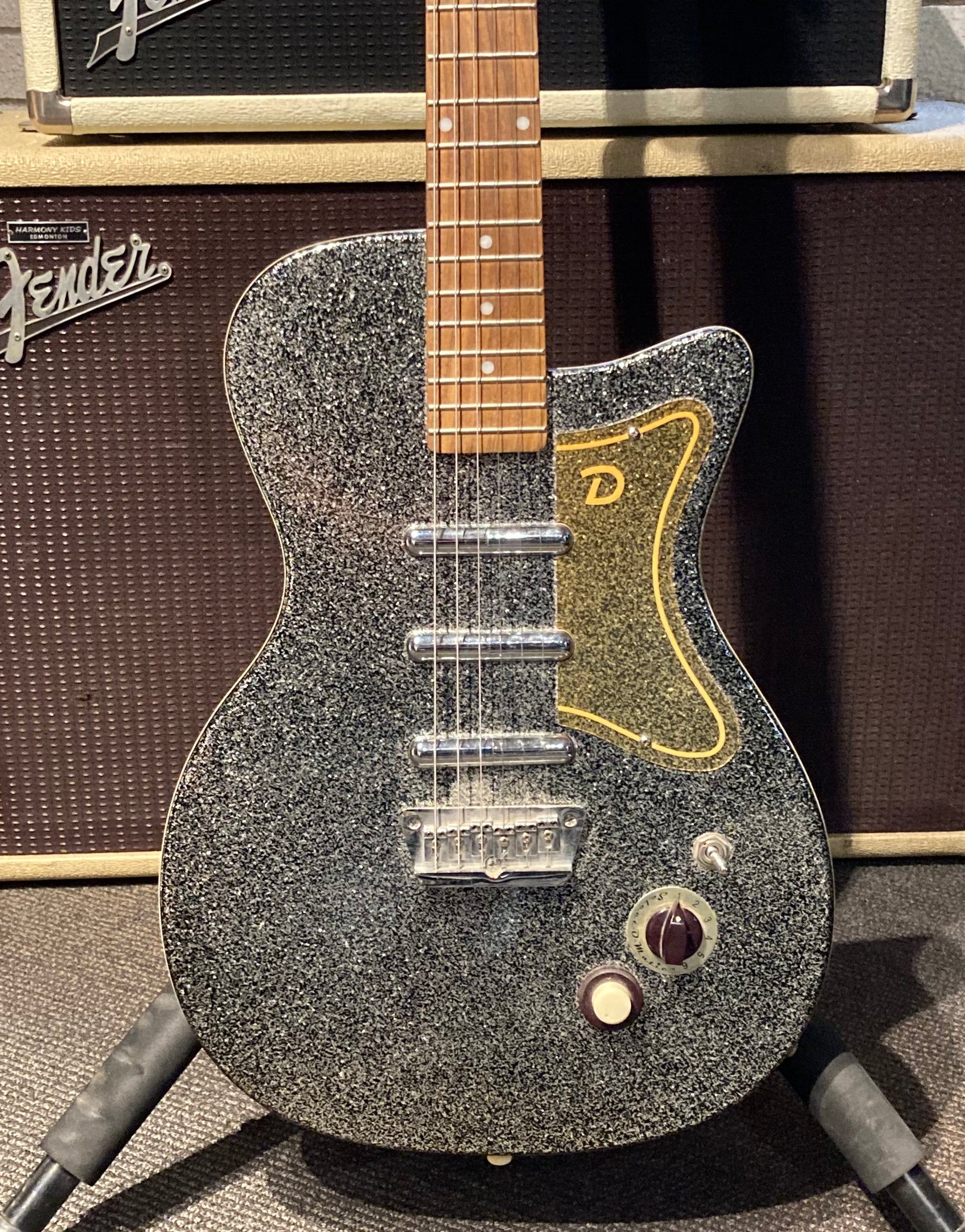 Danelectro 56-U3 Electric Guitar (Used) – Acoustic Music Shop Danelectro 56-U3 Electric Guitar (Used) – Acoustic Music Shop