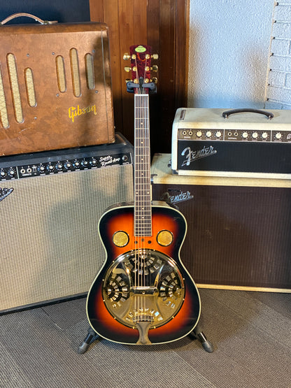 Regal RD-38V Round Neck Resonator Guitar - Vintage Sunburst