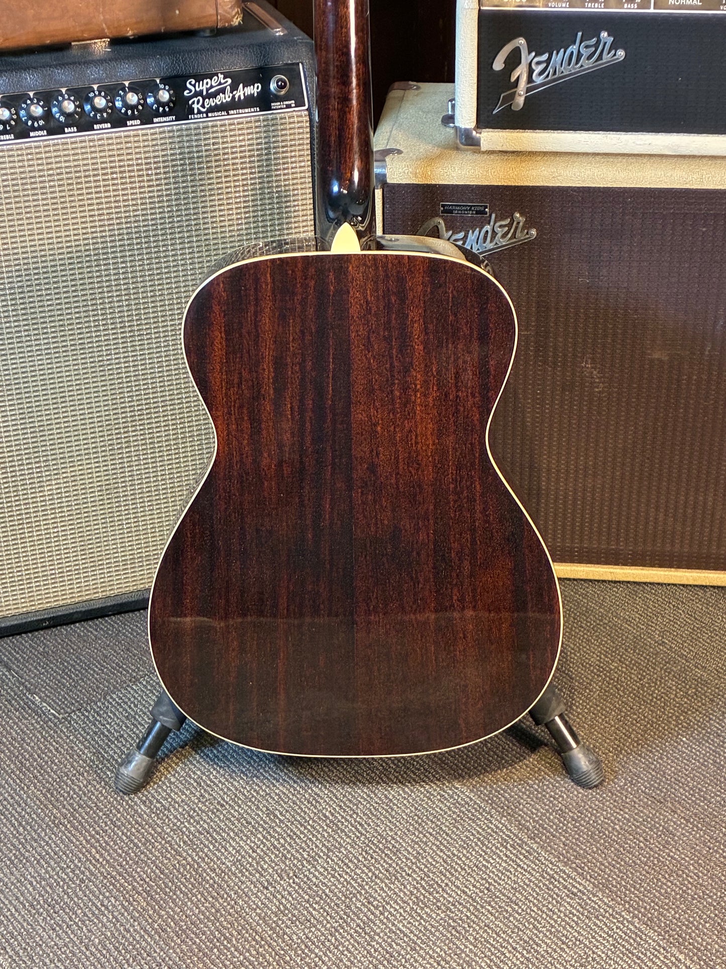 Regal RD-38V Round Neck Resonator Guitar - Vintage Sunburst