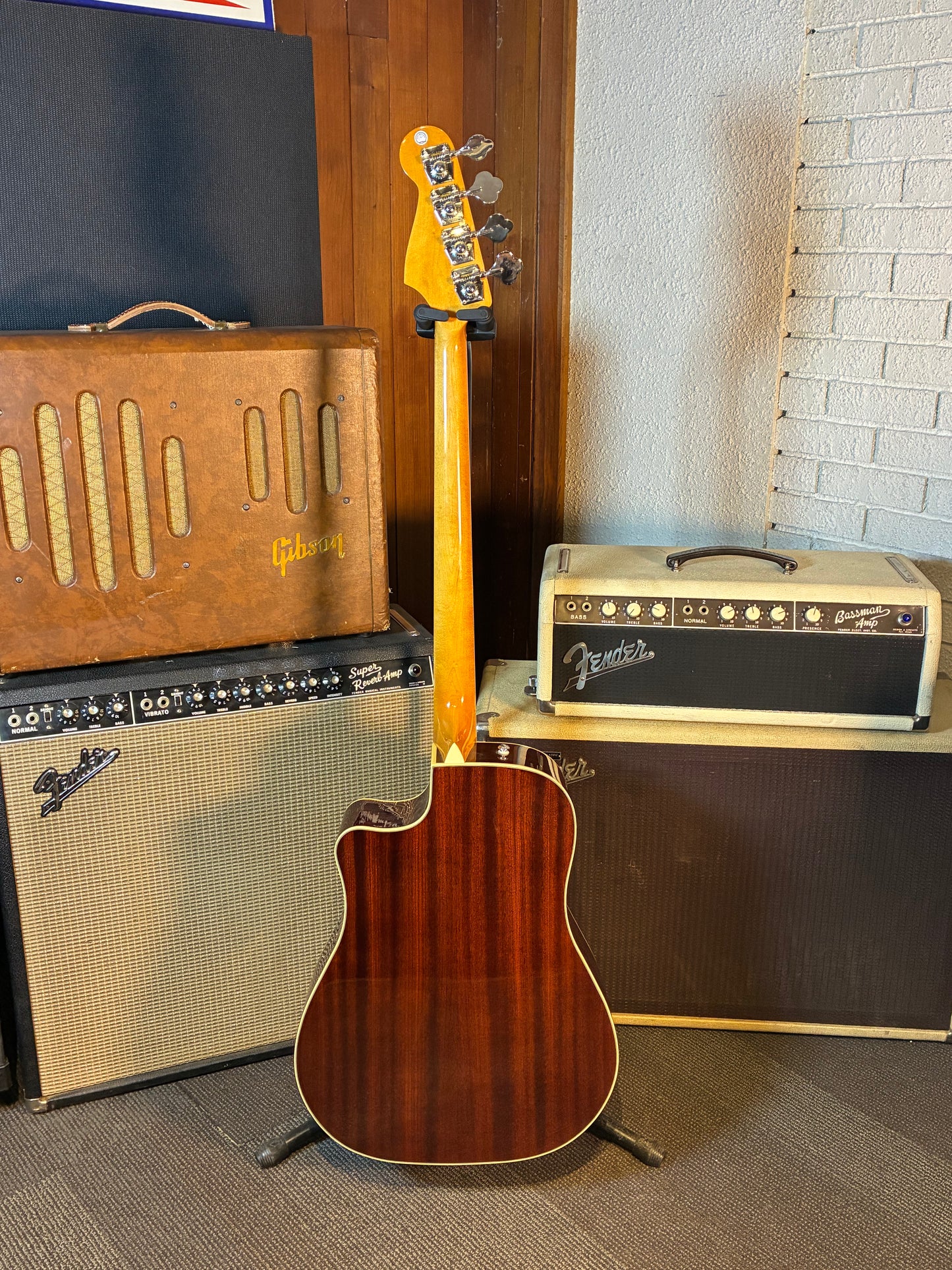 Fender Kingman Bass SCE Acoustic/Electric Bass w/Case - Natural (2015)