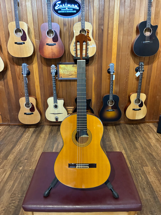 Yamaha CG-131S Classical Guitar w/Case (Used)