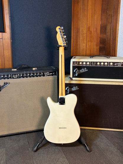 Series A Electric Guitar w/Case - White (Used)