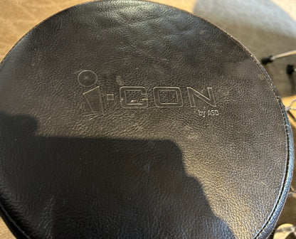 I-Con Double Braced Student Throne (Used)