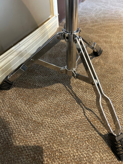 I-Con Double Braced Student Throne (Used)