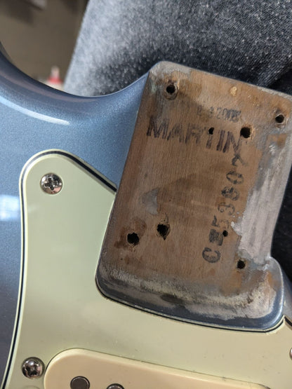 Fender FSR American Deluxe Vintage Player '62 Stratocaster w/Case - Ice Blue Metallic (2005)