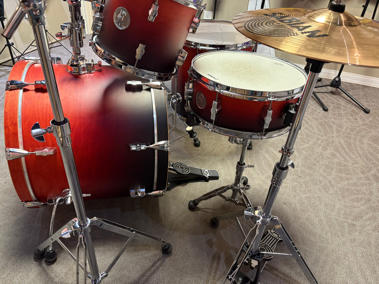 Sonor Force 2005 5-Piece Drum Set w/Hardware & Cymbals - Fade Amber Finish(Used)