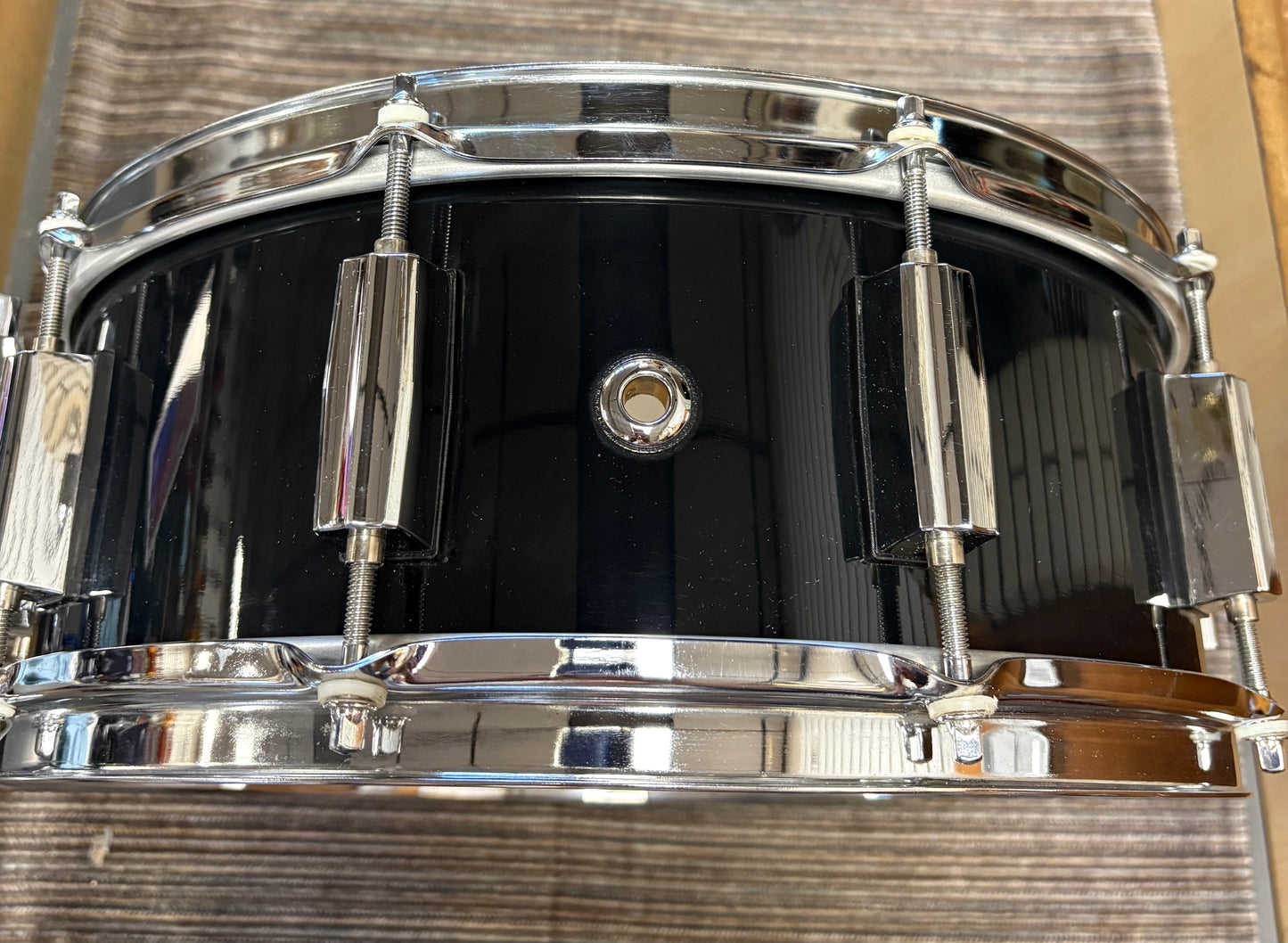 Pearl World Series 14"x5.5" Wood Snare - Piano Black Lacquer (1990's)