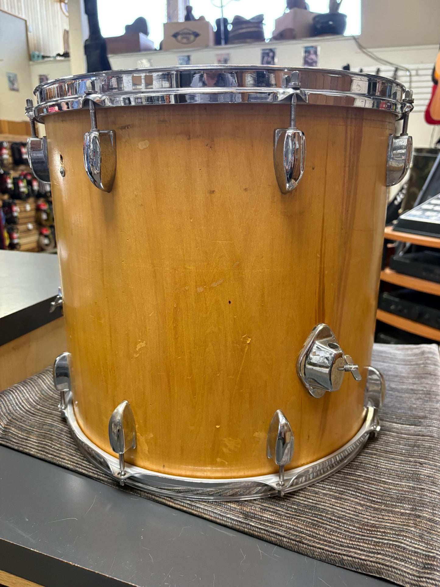 16"x15" Floor Tom w/Legs - Natural Finish (Used)
