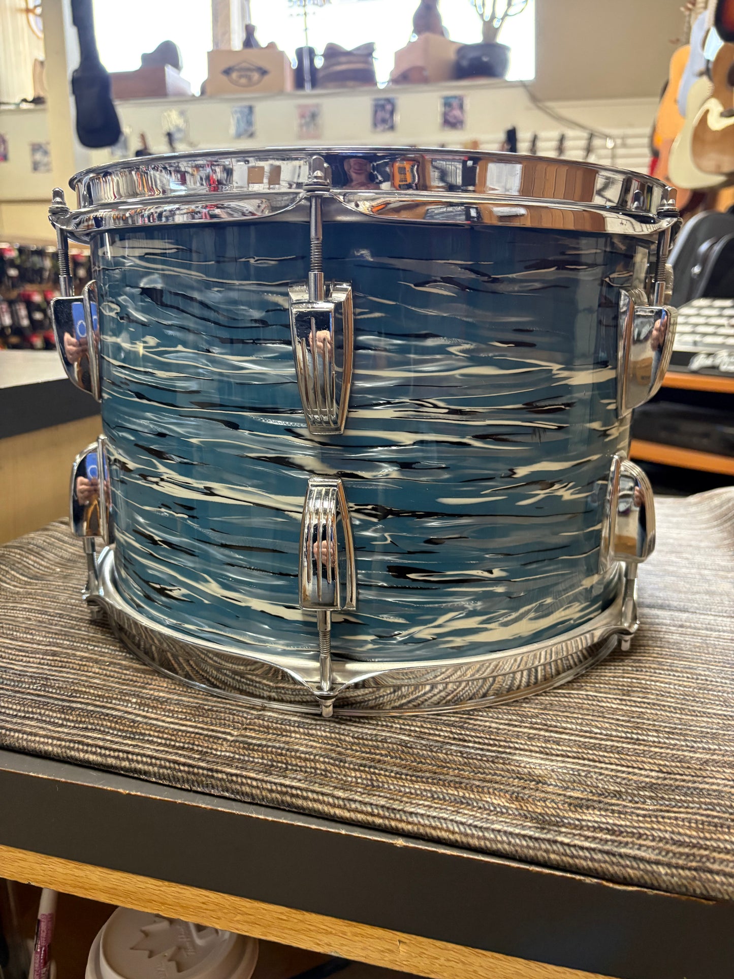Ludwig 13"x9" Tom - Blue Oyster Wrap (1969)
