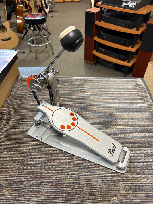 Pearl P930 Demonator Bass Drum Pedal (Used)