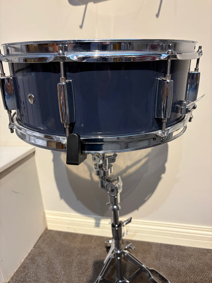 Pearl Forum 14"5.5" Snare Drum - Deep Blue (Early 2000's)
