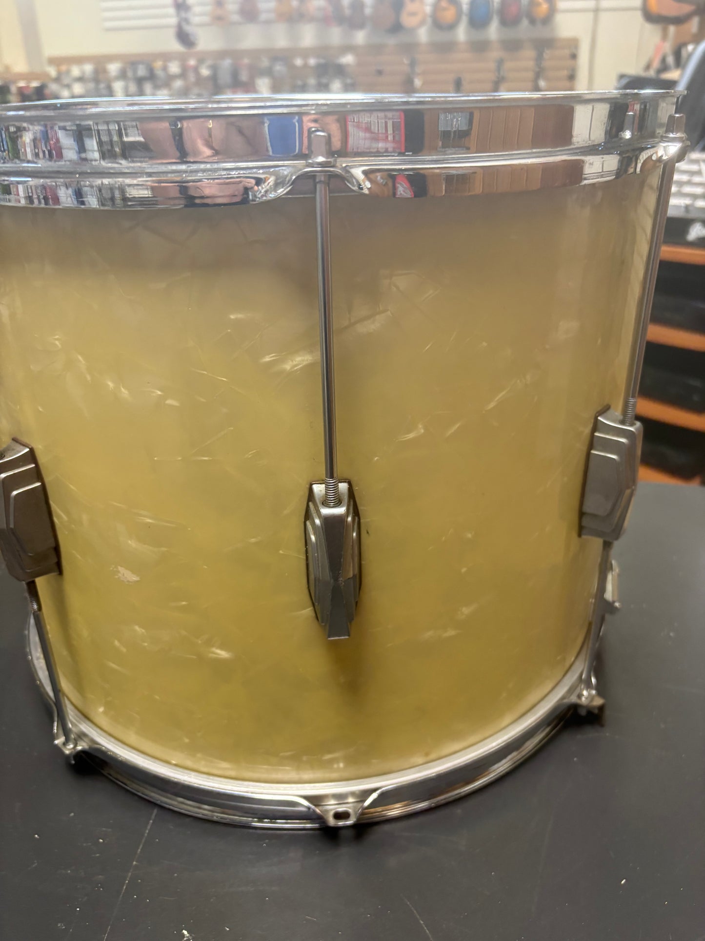 Leedy & Ludwig 3160 "Triumphlal" 15"x12" Parade Snare Drum - Marine Pearl (1952)