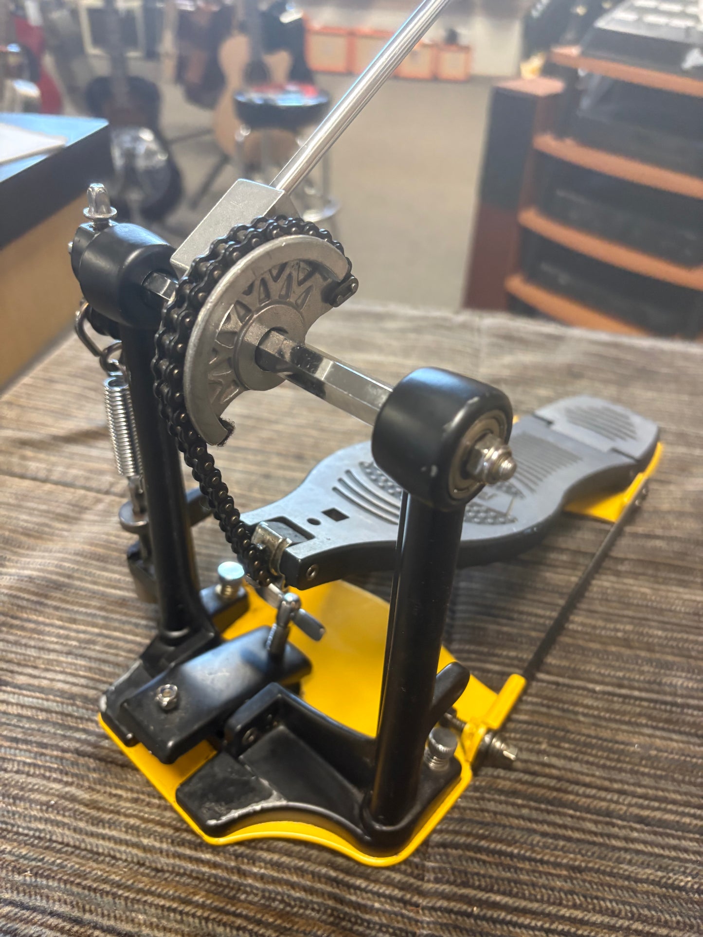 Mapex P500 Single Chain Bass Drum Pedal (Used)