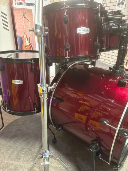 Pearl Forum 5-Piece Drum Set w/Hardware - Wine Red (Used)