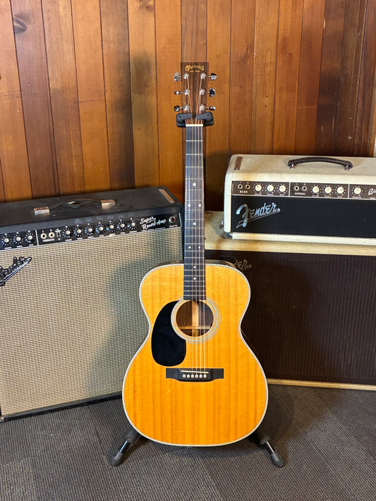 Martin 000-28 Left Handed Acoustic/Electric Guitar w/Case (2013)