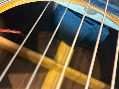 Martin 000-28 Left Handed Acoustic/Electric Guitar w/Case (2013)