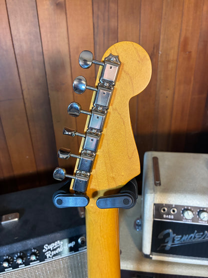 Fender Japan ST62L Left Handed Stratocaster w/Case - 3-Tone Sunburst  (1990's)