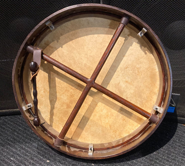 Waltons 18" Tunable Bodhran w/Tipper (Used)
