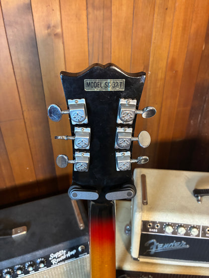 Guyatone SG-32T Hollow Body Electric Guitar (Mid 1960's - Early 1970's)