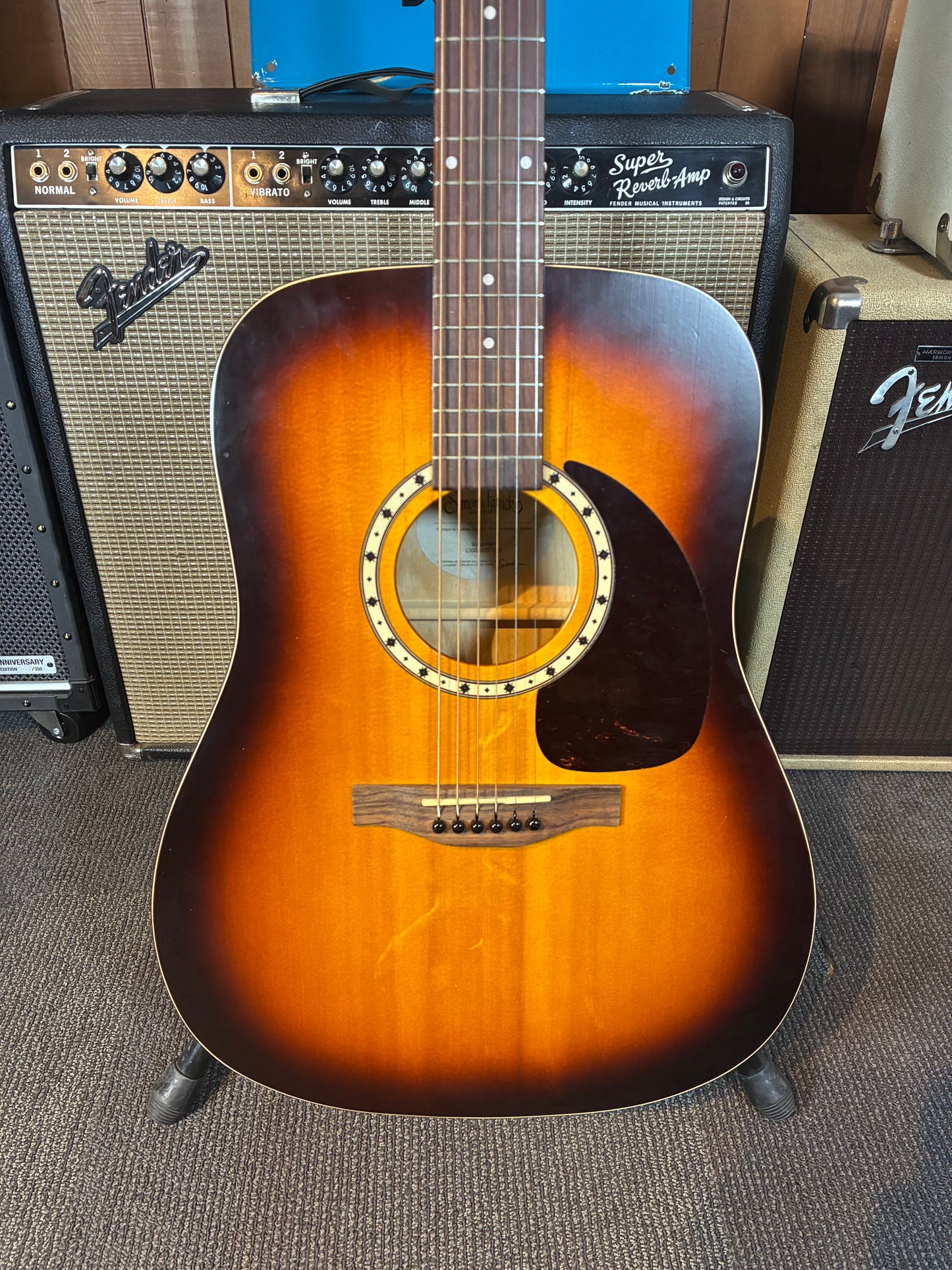 Simon & Patrick Songsmith Dreadnought Acoustic Guitar w/Gig Bag - Sunburst (Used)