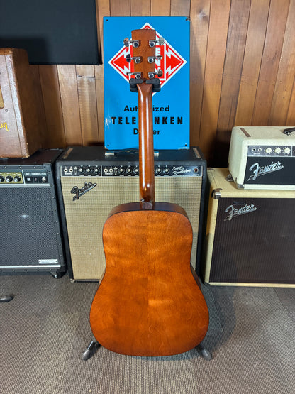 Simon & Patrick Songsmith Dreadnought Acoustic Guitar w/Gig Bag - Sunburst (Used)