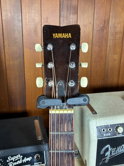 Yamaha FG-110 Folk Acoustic Guitar w/Chipboard Case (Late 1960's - Early 1970's)