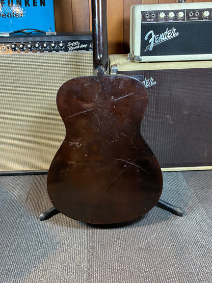 Yamaha FG-110 Folk Acoustic Guitar w/Chipboard Case (Late 1960's - Early 1970's)