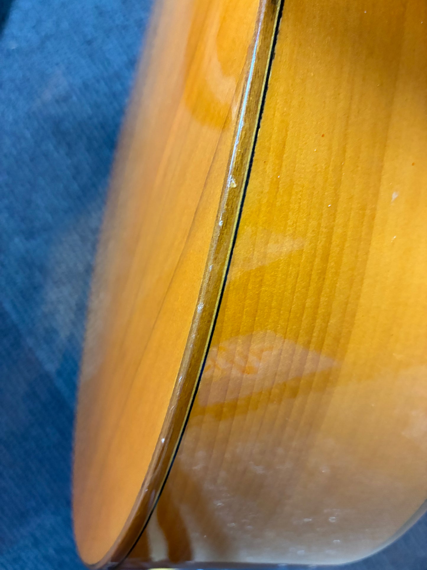 Bartolome Lozano Guitarras Flamenco Guitar w/Case (Used)